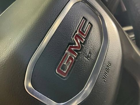 Used 2024 GMC Sierra 1500 SLE AWD/4WD image 46