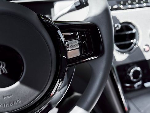 Used 2024 Rolls-Royce Cullinan AWD/4WD image 79