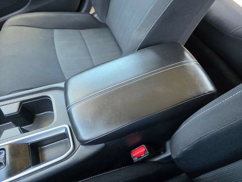 Used 2020 Nissan Sentra SV FWD image 49