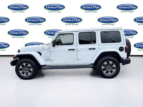 Used 2019 Jeep Wrangler Unlimited Sahara image 5