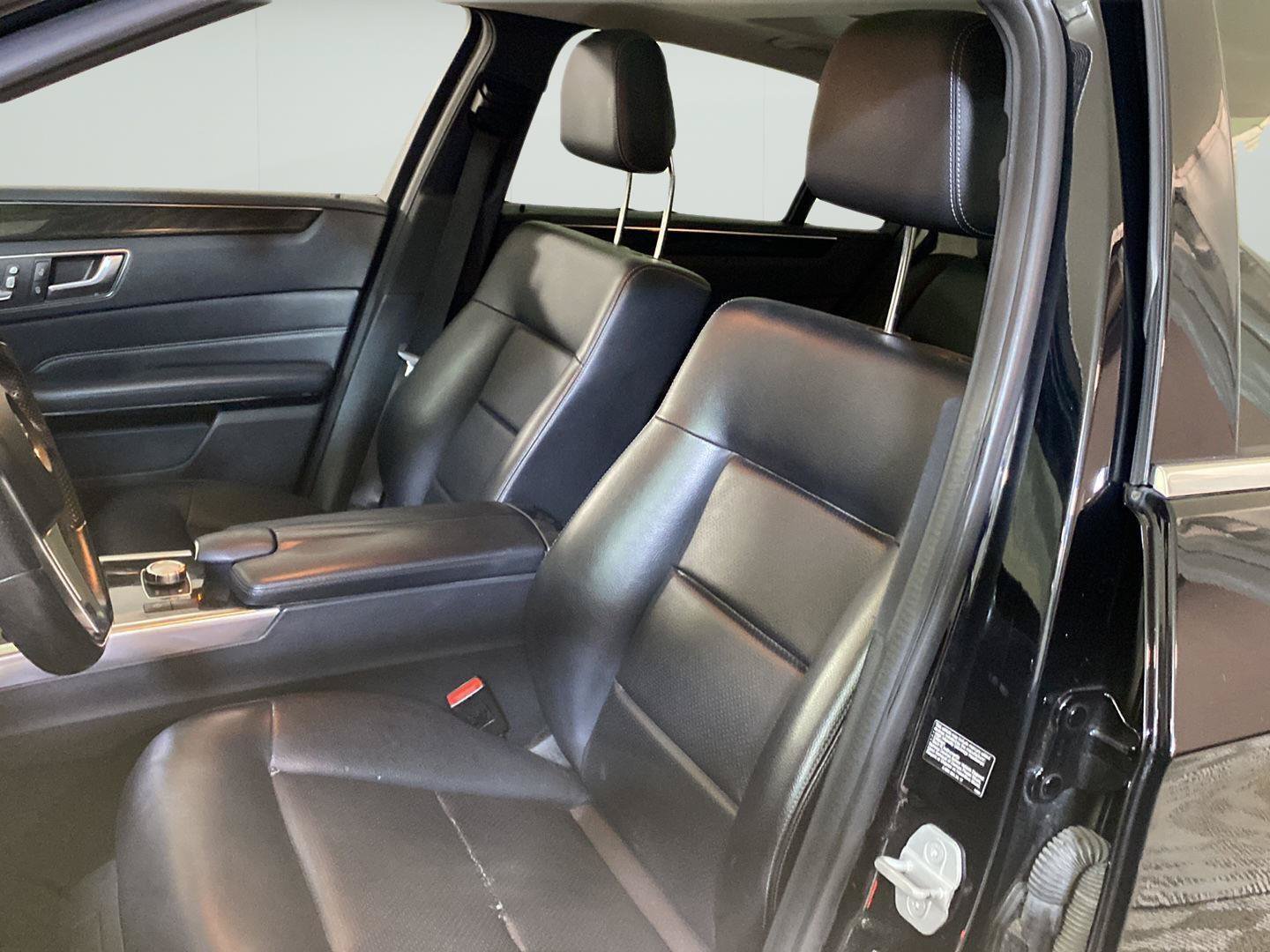 Used 2014 Mercedes-Benz E 350 4MATIC Sedan image 11