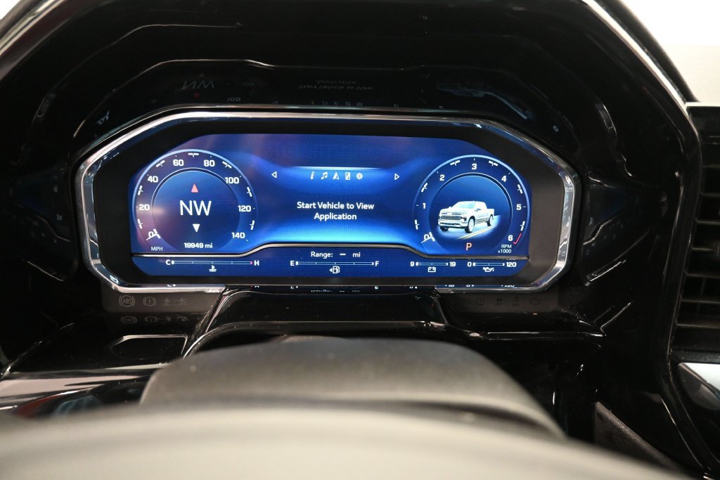 Used 2025 Chevrolet Silverado 1500 LTZ AWD/4WD image 36