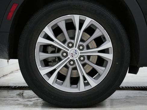 Used 2023 Buick Envision Preferred image 9