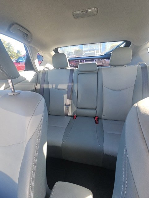 Used 2015 Toyota Prius Four FWD image 10