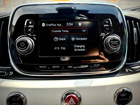 Used 2018 FIAT 500 e FWD image 43