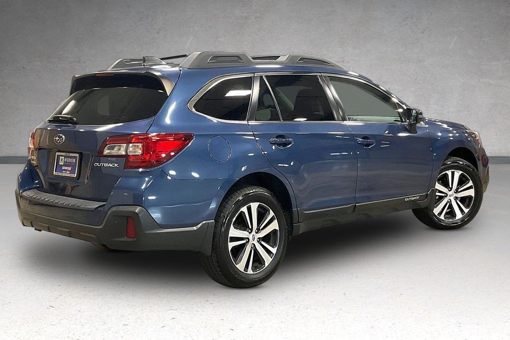 Used 2019 Subaru Outback 2.5i Limited AWD/4WD image 7