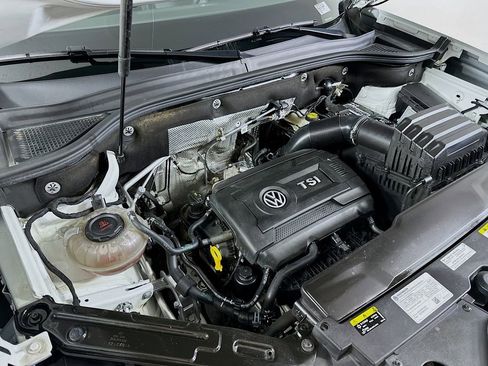 Used 2022 Volkswagen Atlas Cross Sport SE FWD image 26