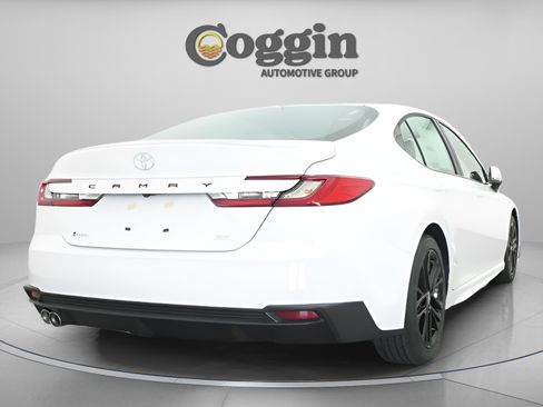 New 2026 Toyota Camry SE FWD image 16