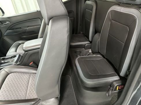 Used 2017 Chevrolet Colorado Z71 AWD/4WD image 15