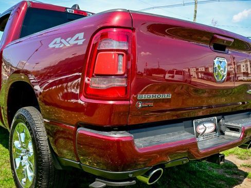 Used 2019 RAM 1500 Big Horn image 12