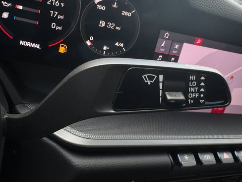 Used 2020 Porsche 911 Carrera 4S image 55