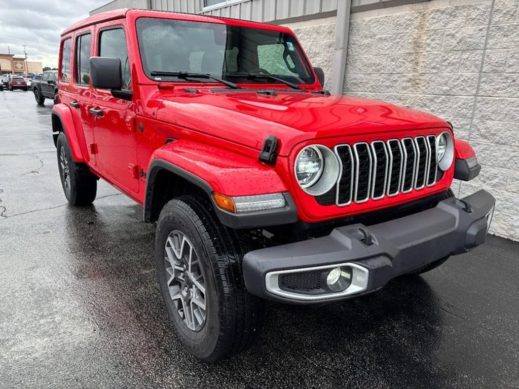 Used 2026 Jeep Wrangler Unlimited Sahara AWD/4WD image 2
