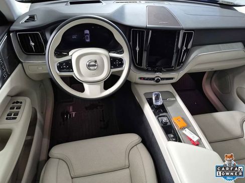 Used 2025 Volvo XC60 B5 Ultra w/ Protection Package Premier AWD/4WD image 10