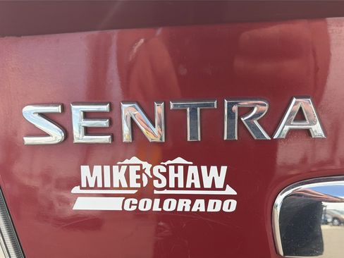 Used 2012 Nissan Sentra 2.0 S FWD image 28