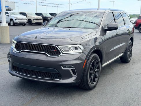 Used 2021 Dodge Durango SXT w/ 3rd Row Seating Group RWD image 1