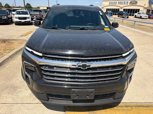 Used 2024 Chevrolet Traverse LT w/ LPO, Floor Liner Package AWD/4WD image 22