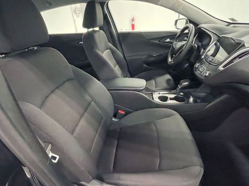 Used 2022 Chevrolet Malibu LS image 25