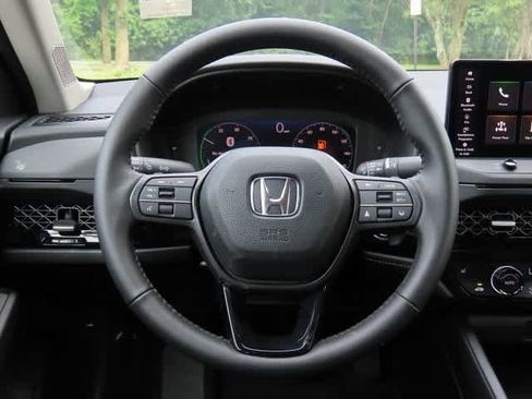 New 2025 Honda Accord EX-L image 17
