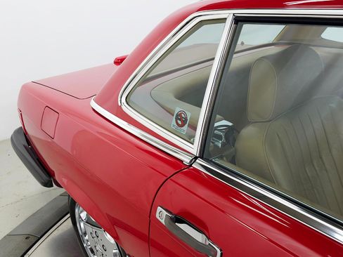 Used 1989 Mercedes-Benz 560 SL image 15