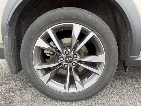 Certified 2023 INFINITI QX60 Luxe w/ Cargo Package image 24