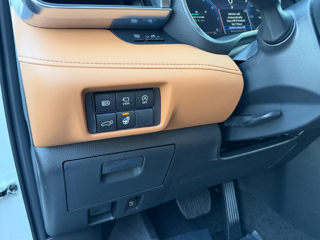 New 2026 Toyota Highlander Platinum AWD/4WD image 19