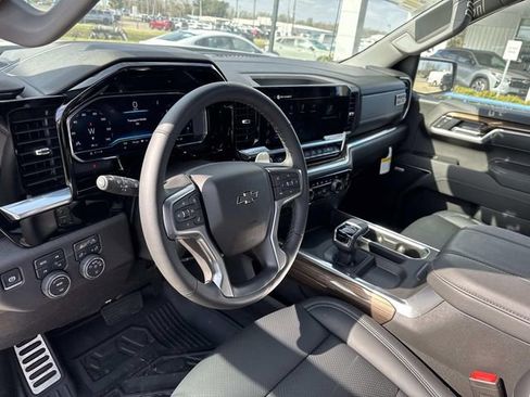 New 2025 Chevrolet Silverado 1500 RST AWD/4WD image 42