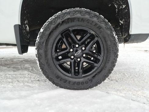 Certified 2024 Chevrolet Silverado 1500 LT Trail Boss w/ Protection Package image 11