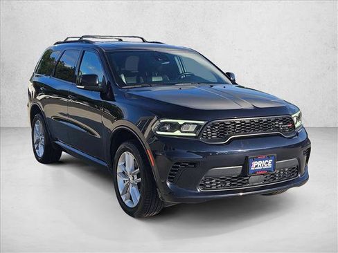 Used 2024 Dodge Durango GT AWD/4WD image 3