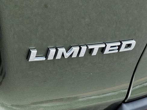 Used 2019 Jeep Cherokee Limited AWD/4WD image 31