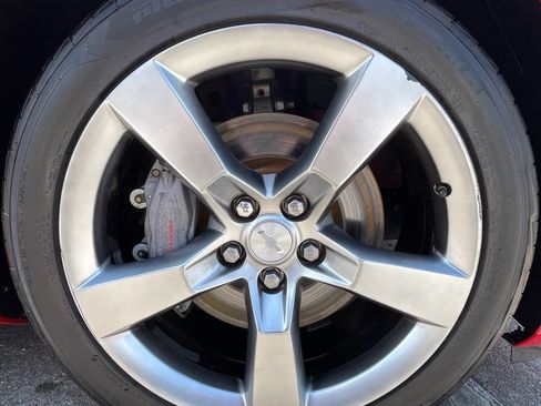 Used 2010 Chevrolet Camaro SS w/ RS Package RWD image 13
