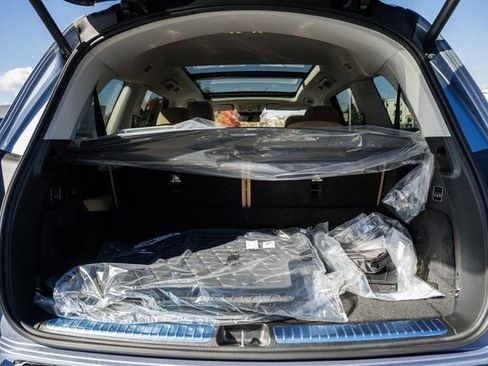 New 2026 Mercedes-Benz GLS 450 4MATIC image 10