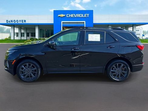 Used 2023 Chevrolet Equinox RS AWD/4WD image 12