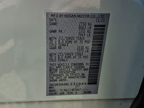 Certified 2024 Nissan Pathfinder Platinum AWD/4WD image 32