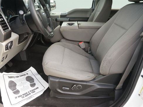 Used 2018 Ford F150 XLT w/ Equipment Group 302A Luxury AWD/4WD image 9