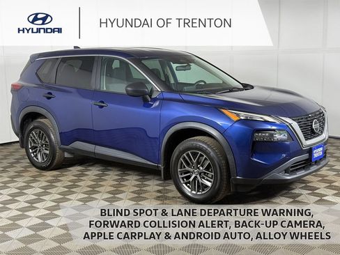 Used 2021 Nissan Rogue S AWD/4WD image 1