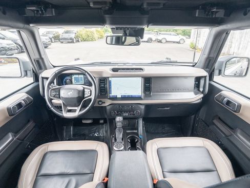 Used 2024 Ford Bronco Wildtrak AWD/4WD image 18