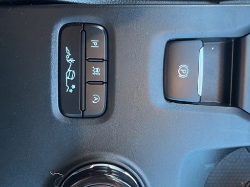 Used 2024 Ford Ranger Lariat w/ FX4 Off-Road Package image 20