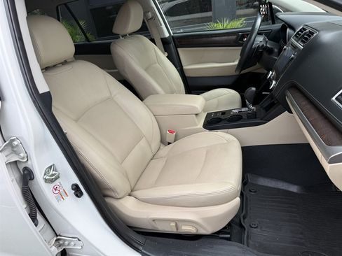 Used 2019 Subaru Outback 2.5i Limited w/ Popular Package #2 AWD/4WD image 19