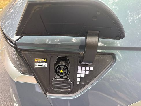 Used 2023 Hyundai Ioniq 5 Limited RWD image 11