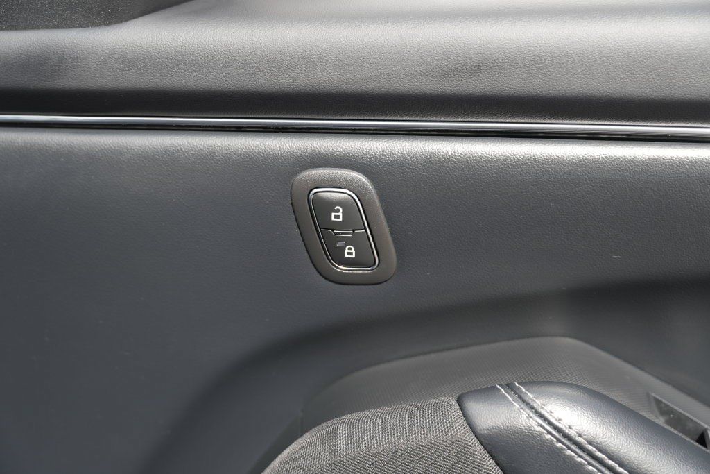 Used 2022 Ford Mustang Mach-E Select AWD/4WD image 34
