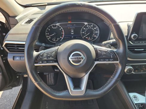 Used 2019 Nissan Altima 2.5 SR w/ SR Premium Package FWD image 19