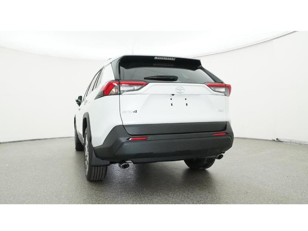Used 2025 Toyota RAV4 XLE Premium FWD image 28