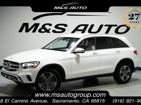 Used 2020 Mercedes-Benz GLC 300 4MATIC image 1