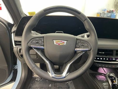 Used 2025 Cadillac CT5 V w/ LPO, ONYX Package AWD/4WD image 15