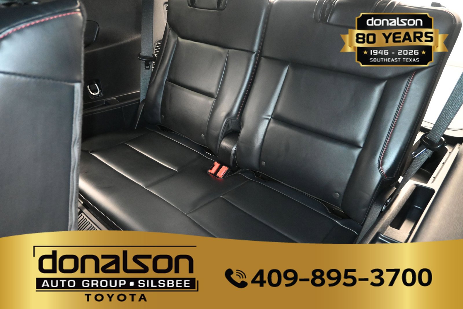 Used 2025 Ford Explorer ST-Line w/ Premium Package RWD image 18