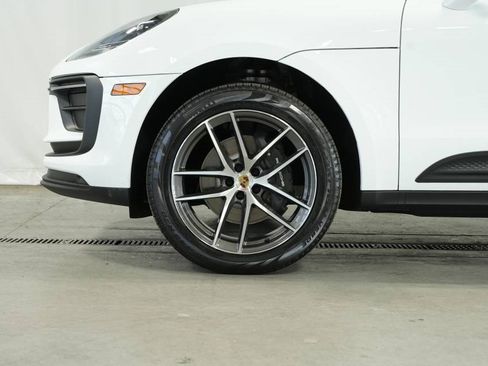 New 2025 Porsche Macan image 43