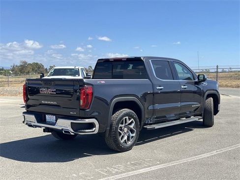 New 2026 GMC Sierra 1500 SLT w/ SLT Premium Plus Package image 3