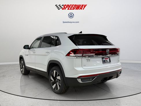 New 2026 Volkswagen Atlas Cross Sport SE AWD/4WD image 5