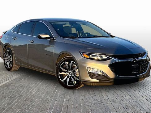 Used 2025 Chevrolet Malibu RS image 11