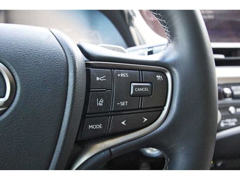 Used 2021 Lexus ES 350 w/ Premium Package FWD image 16